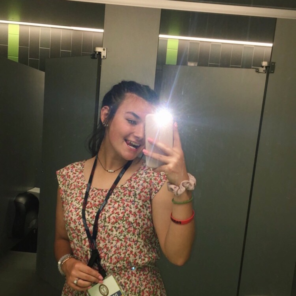 Meet your Posher, Lily